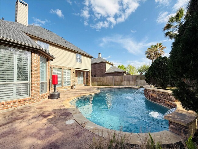 Building Photo - 9711 Dill Canyon Ln
