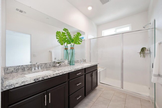 Building Photo - Now Leasing – 3 Bed + Loft, 2.5 Bath (2019...
