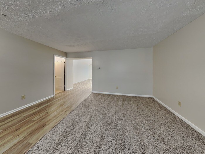 Building Photo - 7 Winlo Ct