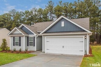 Building Photo - 100 Shallow Dr