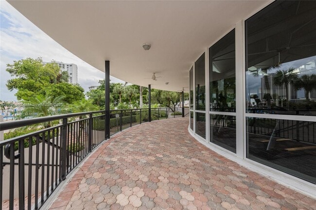Building Photo - 600 Three Islands Boulevard