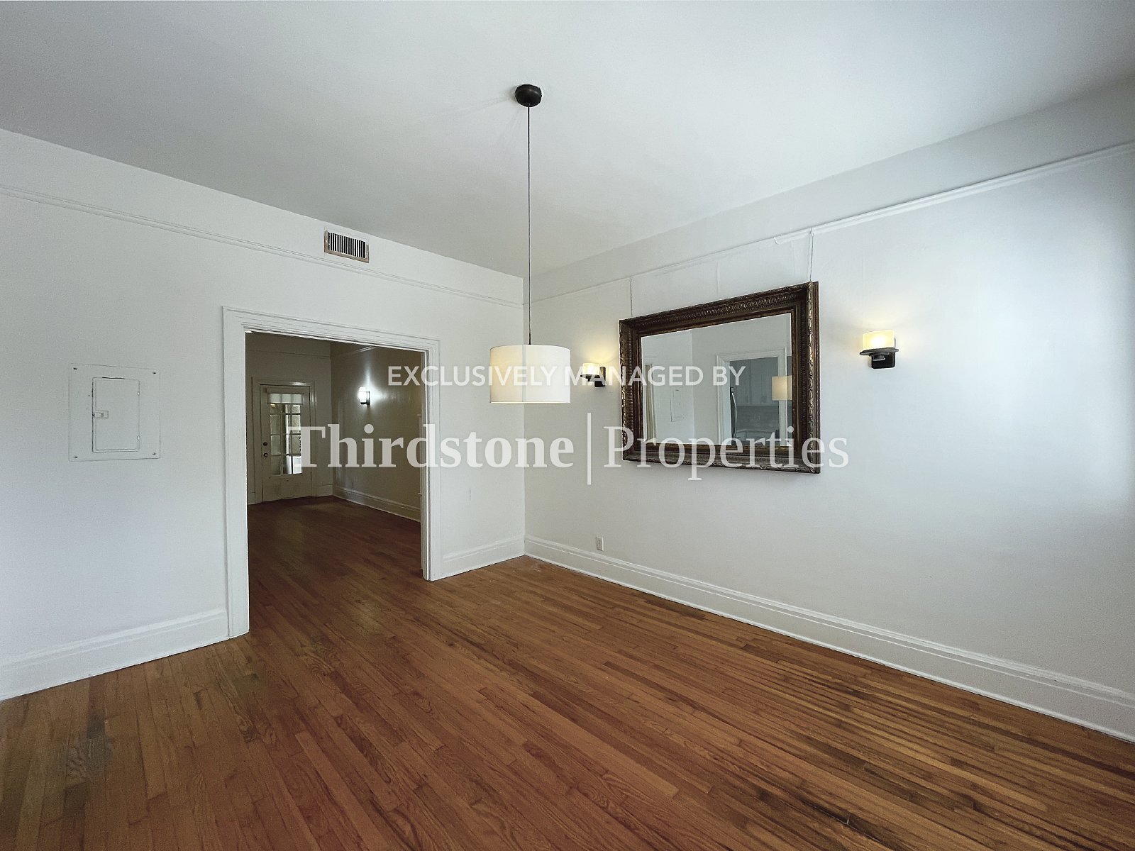 Building Photo - 1786 Challen Ave