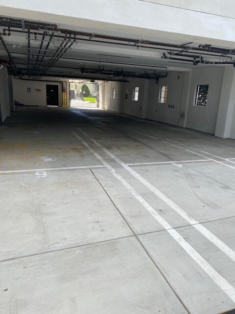 Building Photo - 8631 Olin St