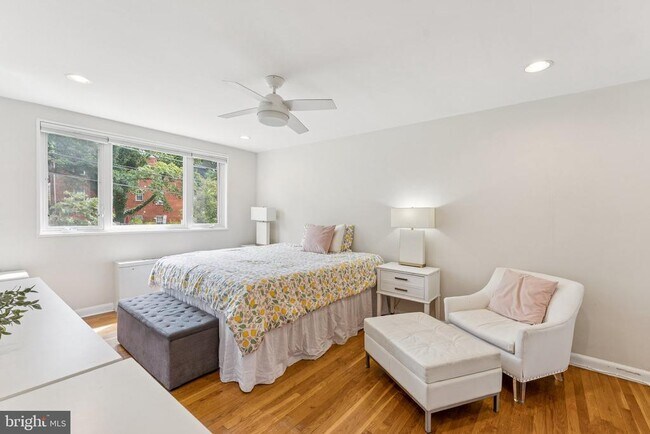 Building Photo - 2400 41st St NW