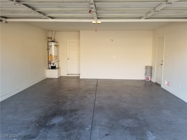 Building Photo - 305 Windmere St