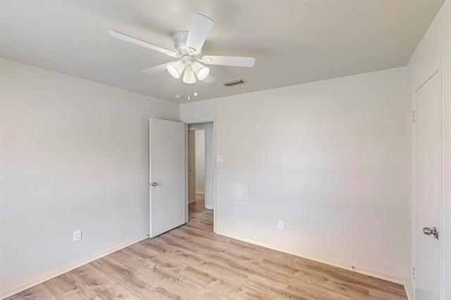 Building Photo - 1538 Oakbrook St