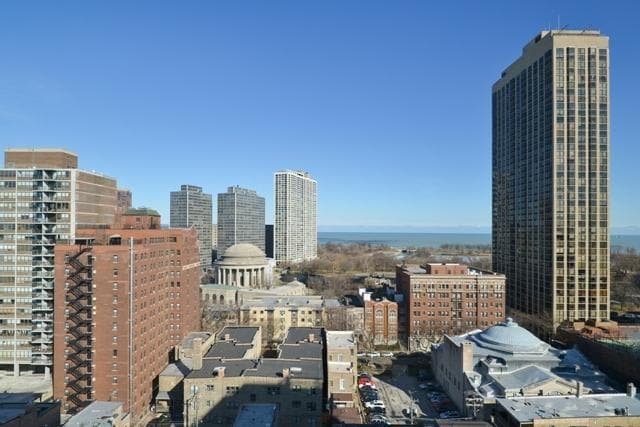 Building Photo - 2728 N Hampden Ct