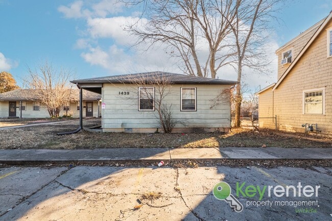 Building Photo - 1432 Fairmount St