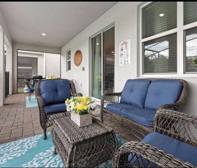 Building Photo - 2883 Stanza Ct