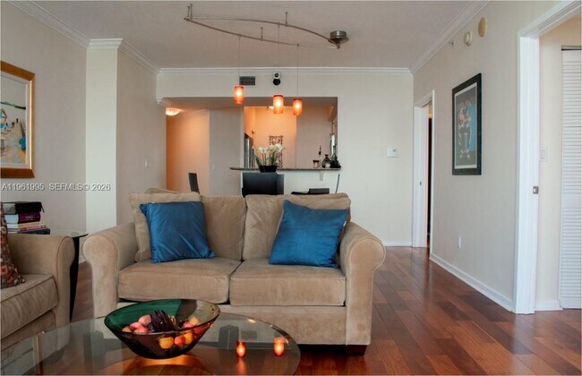 Building Photo - 335 S Biscayne Blvd