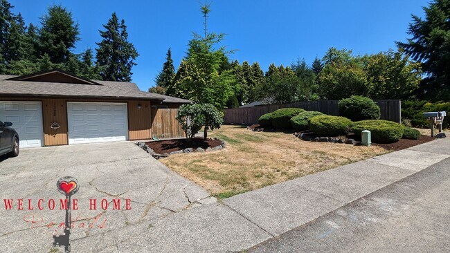 Building Photo - Bryant - 1324A/1324B