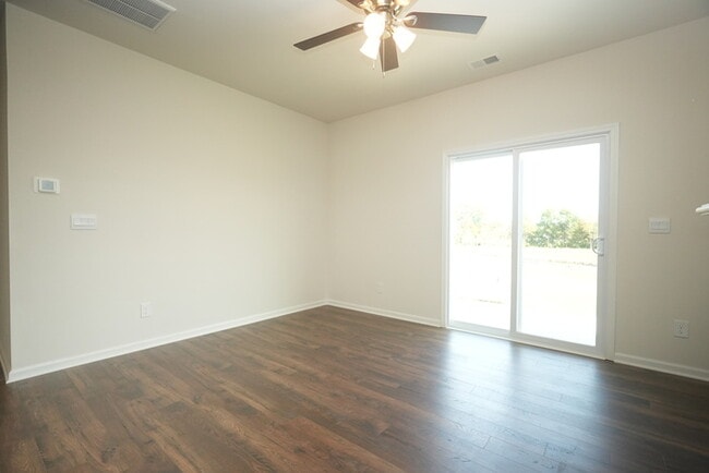Building Photo - BRAND NEW HOME FOR RENT!