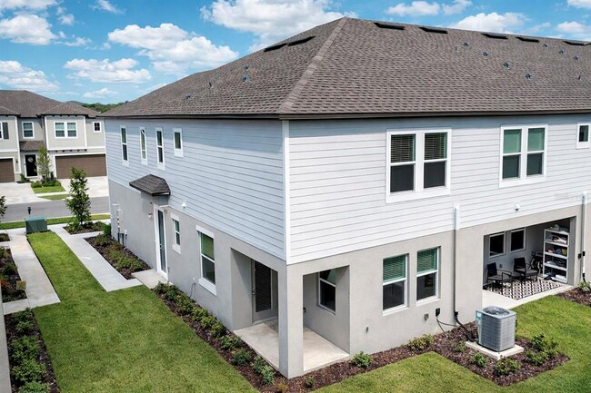 Building Photo - 3396 Lapis Lk Dr