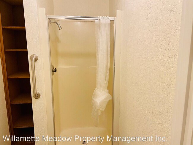 Building Photo - 3 br, 2 bath House - 5522 Beechwood Ct S.