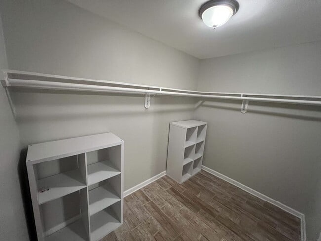 Building Photo - Charming 4-Bedroom Home with Large Backyar...
