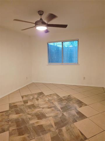 Building Photo - 1786 Lago Vista