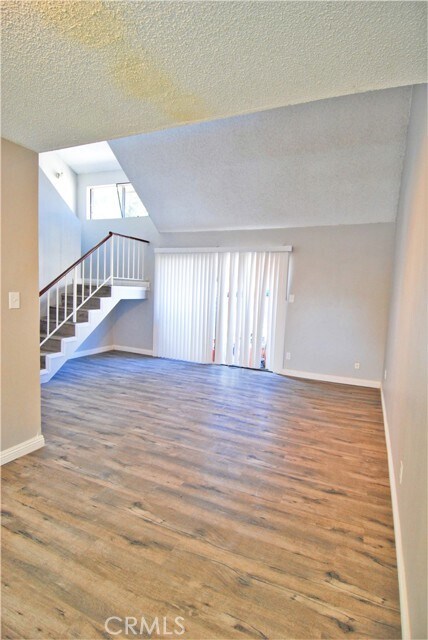 Building Photo - 746 N Eucalyptus Ave
