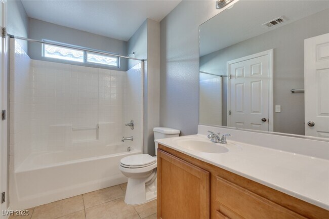 Building Photo - 5660 N Balsam St