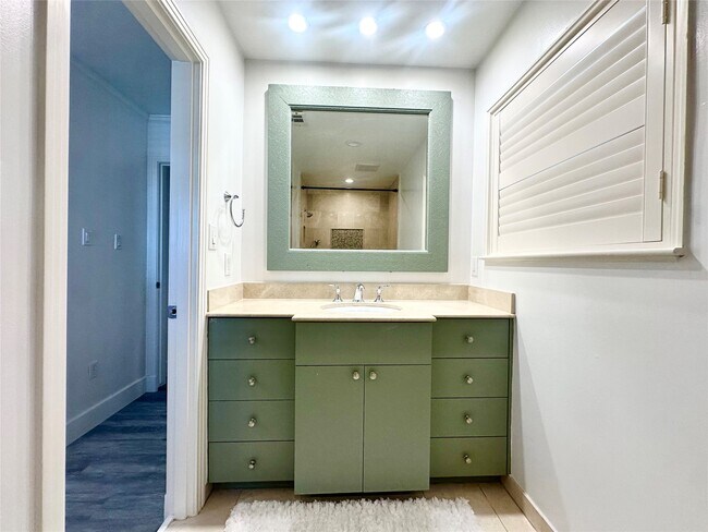 Building Photo - 5421 Judalon Ln