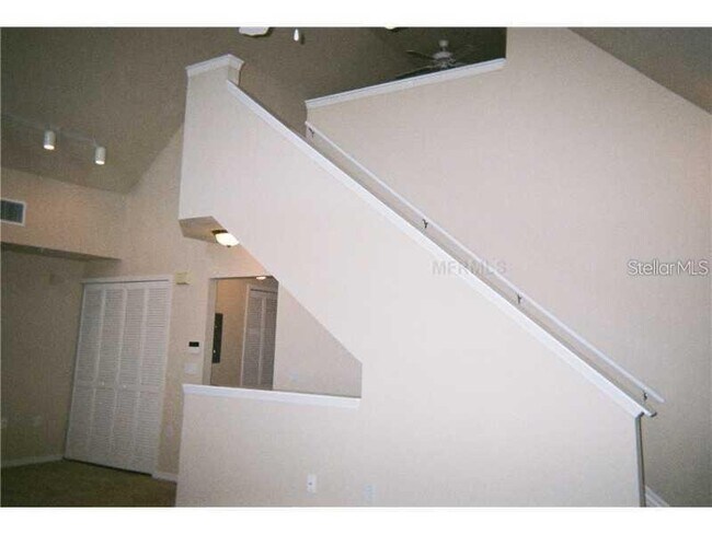 Building Photo - 5581 Rosehill Rd