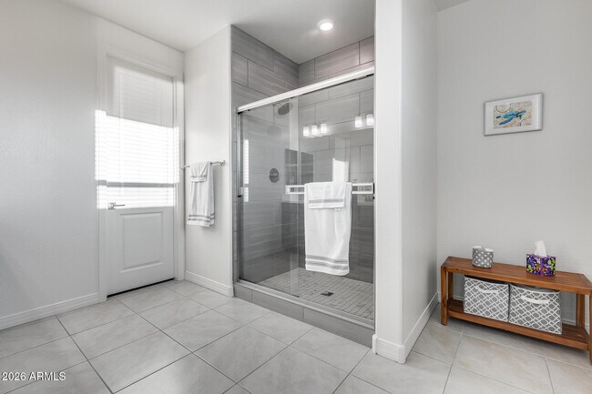 Building Photo - 3044 W Monte Way