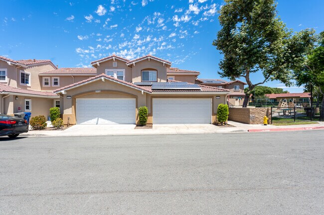 Building Photo - Chollas Heights Military Housing