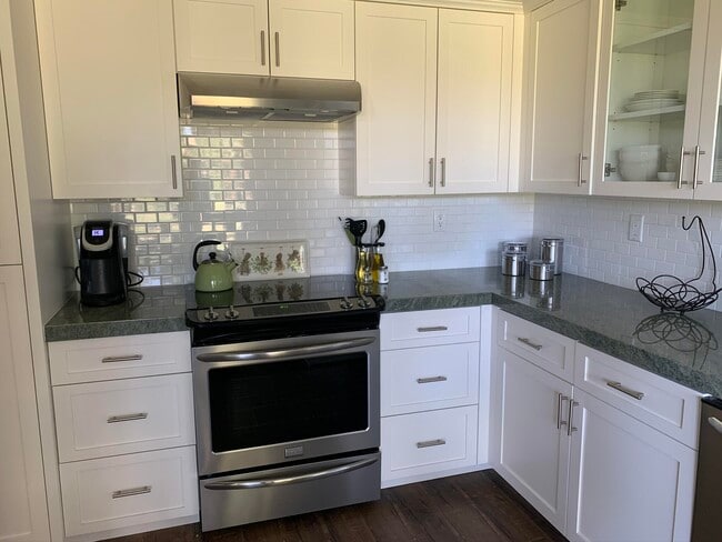 Building Photo - 55578 Southern Hill