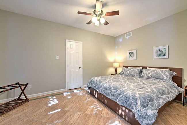 Building Photo - Completely remodeled and furnished Waterfront property!