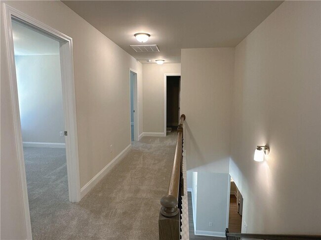 Building Photo - 3656 Lockaby Way