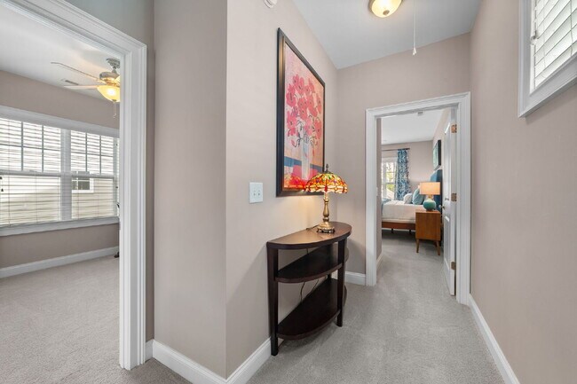 Building Photo - Charming Craftsman Home in the Heart of Apex | Renovated Kitchen, Fenced Yard, Garage & Lawn Care...
