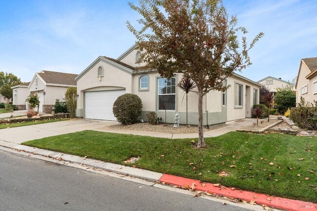 Building Photo - 715 Cherry Hills Ln