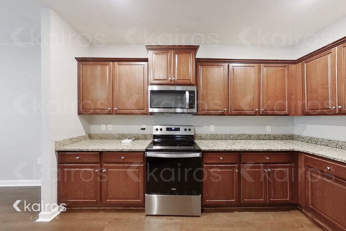 Building Photo - 108 Mayflower Cir