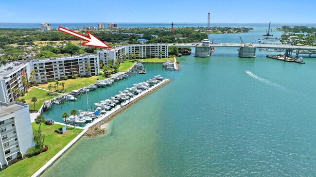 Building Photo - 1748 Jupiter Cove Dr