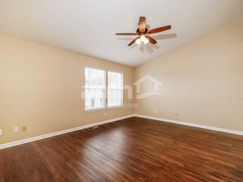 Building Photo - 8164 Alamosa Dr