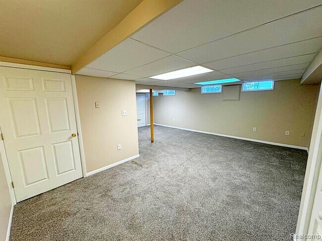 Building Photo - 19479 Scenic Harbour Dr