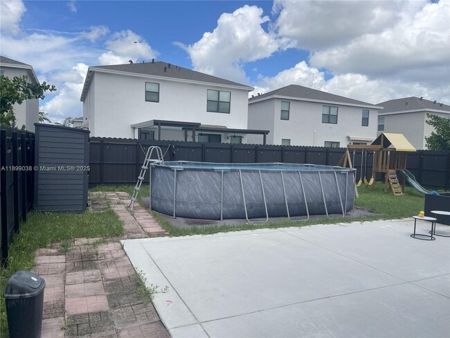 Building Photo - 12937 SW 265th Terrace