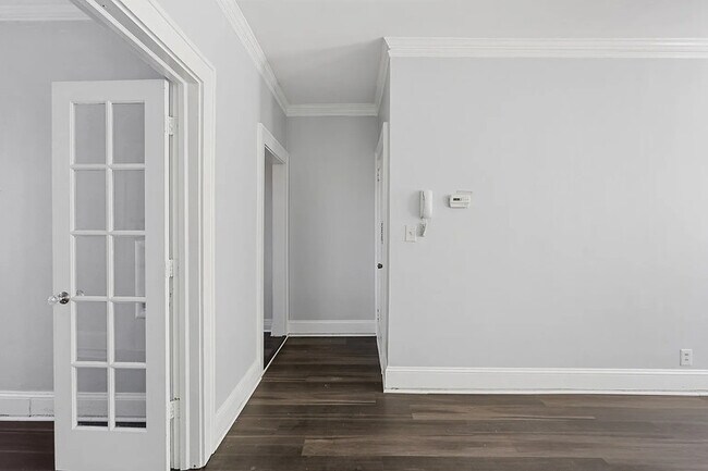 Building Photo - 21 Peachtree Memorial Dr NW