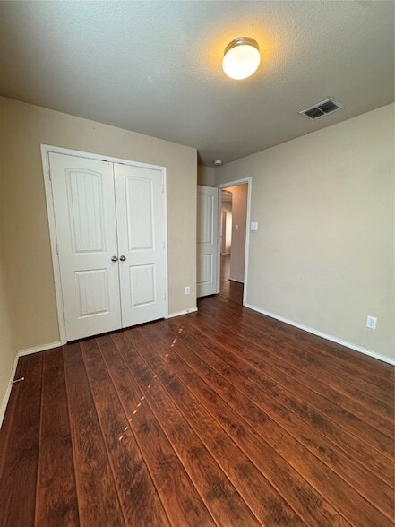 Building Photo - 2860 Houston Wood Dr