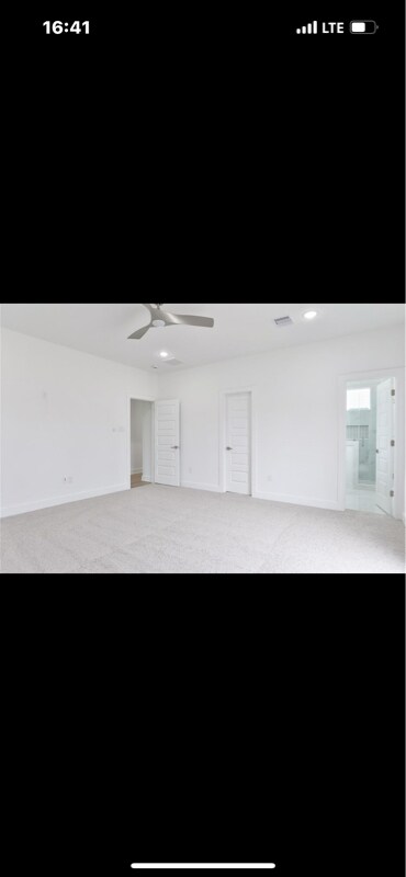 Building Photo - 8220 Bonaire St