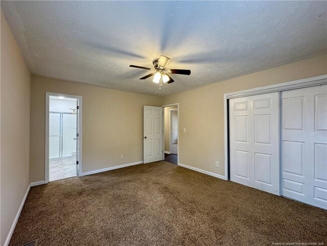 Building Photo - 7031 Calamar Dr