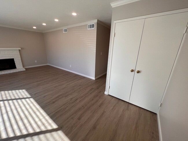 Building Photo - FULLY REMODELED 3+BR/2BA home in EL CAJON ...