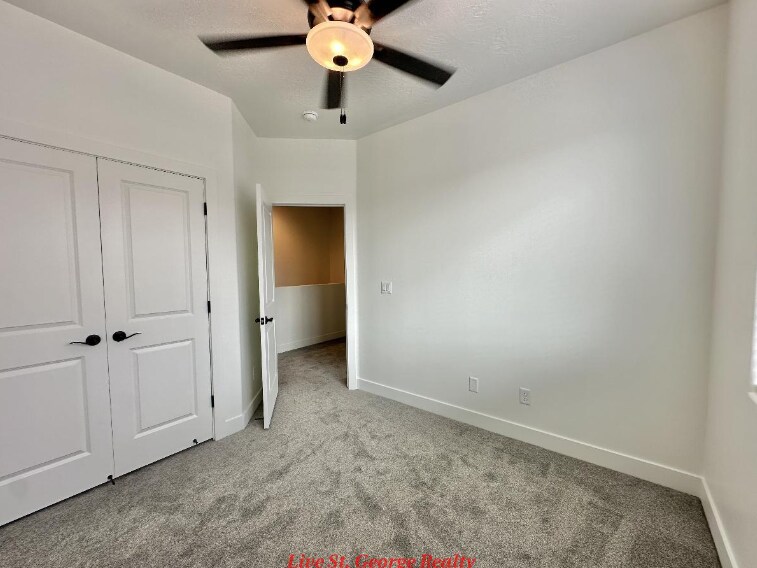 Building Photo - 258 N 2470 W