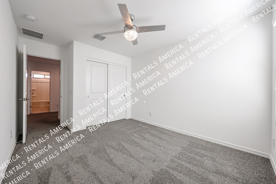 Building Photo - 25524 North 142nd Ln