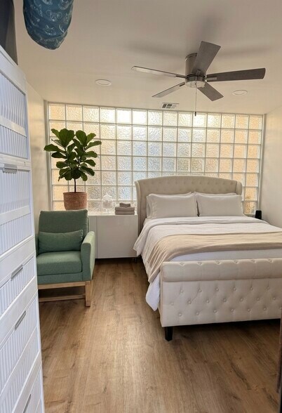 Building Photo - 2912 Park Center Dr