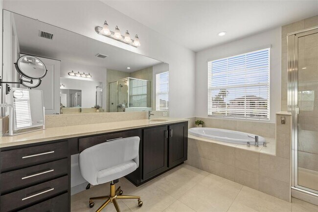 Building Photo - 3541 Great Banyan Way