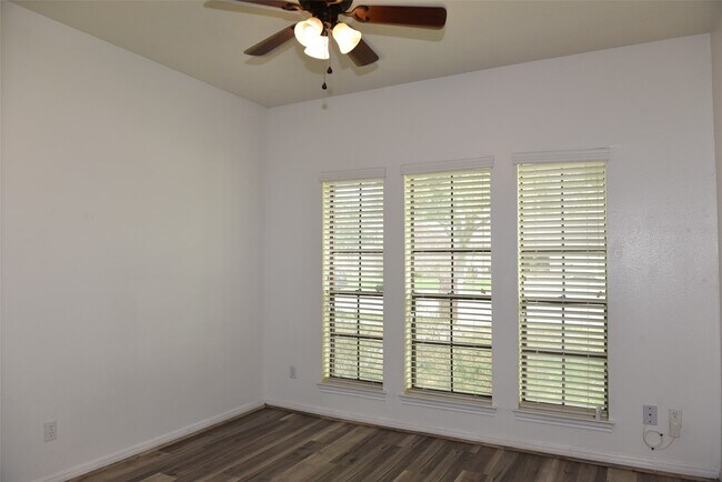 Building Photo - 12134 Ella Lee Ln