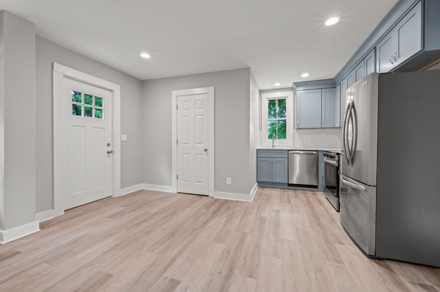 Kitchen/Back Door - 17 Locust St