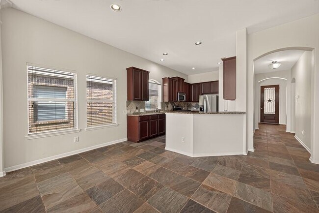 Building Photo - 26414 Forest Pine Ln