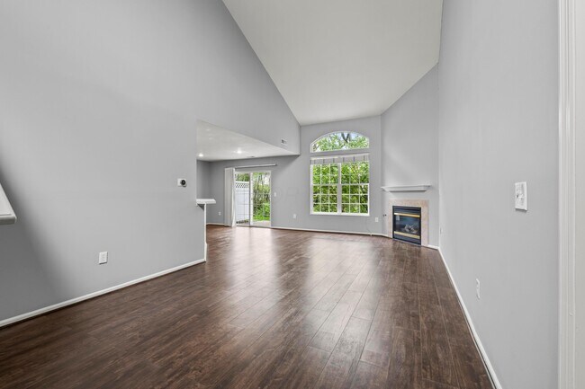 Building Photo - 5014 Vinington Pl