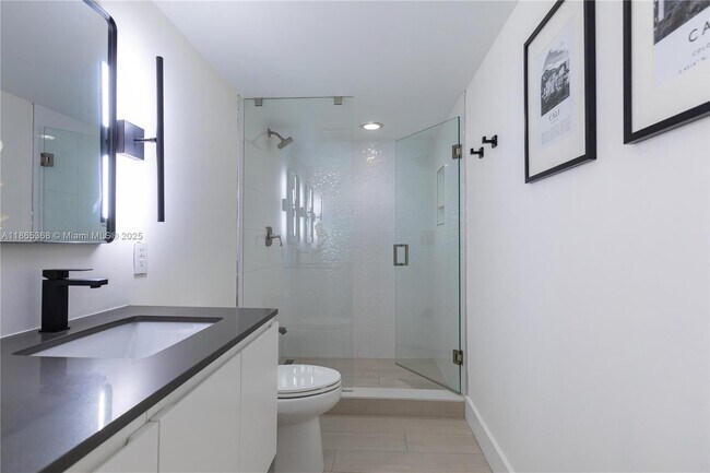 Building Photo - 7225 Coldstream Dr